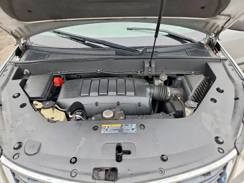 2014 CHEVROLET TRAVERSE LS  
