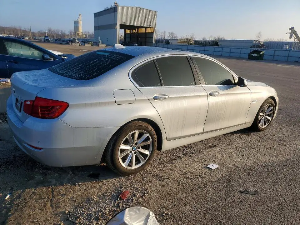 2015 BMW 528 XI  