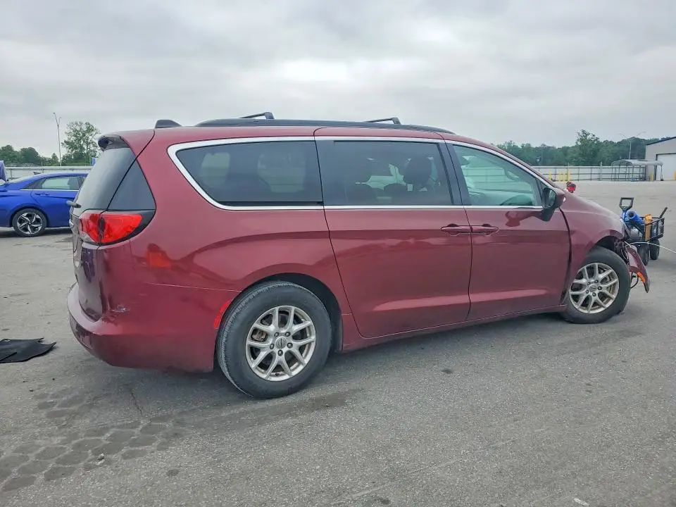 2021 CHRYSLER VOYAGER LXI  