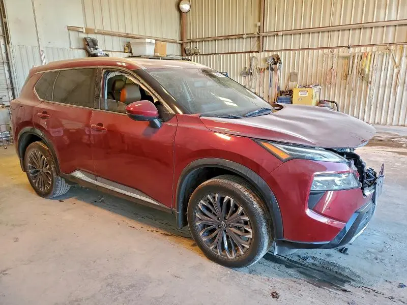 2024 NISSAN ROGUE PLATINUM  