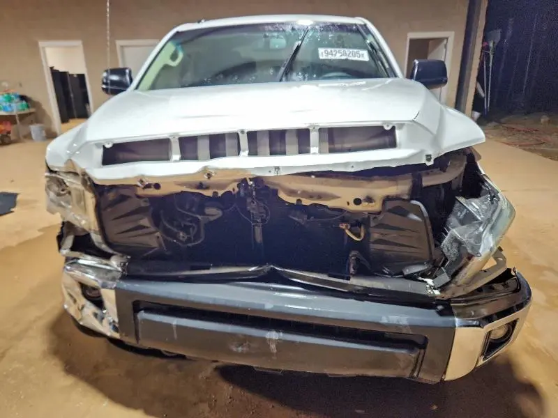 2014 TOYOTA TUNDRA CREWMAX SR5  