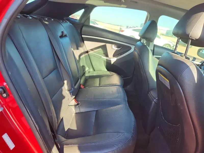 2016 HYUNDAI ELANTRA GT BASE  