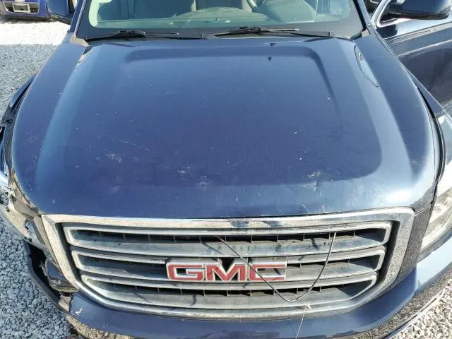 2019 GMC YUKON SLE  