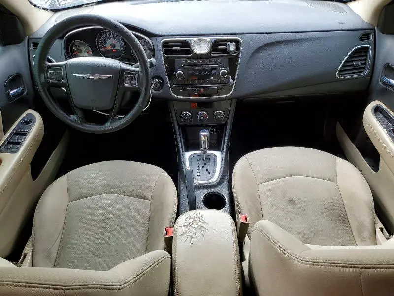 2012 CHRYSLER 200 LX  