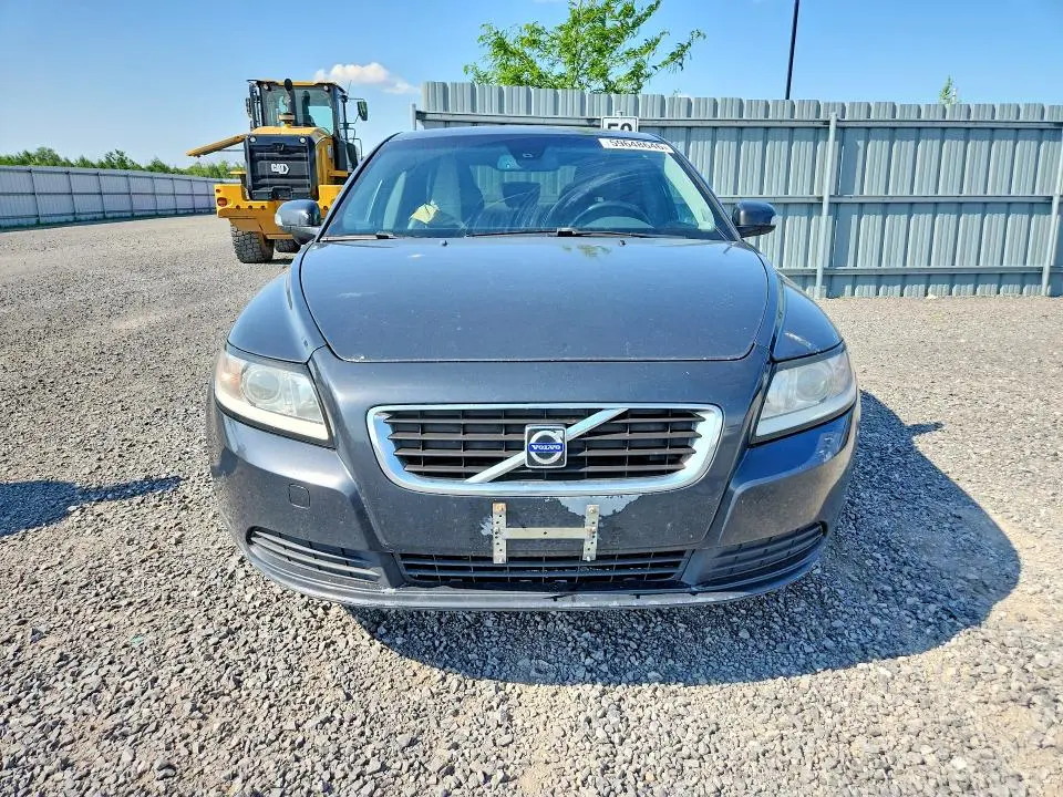 2010 VOLVO S40 2.4I  