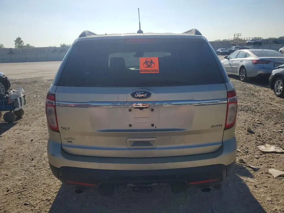 2011 FORD EXPLORER XLT  