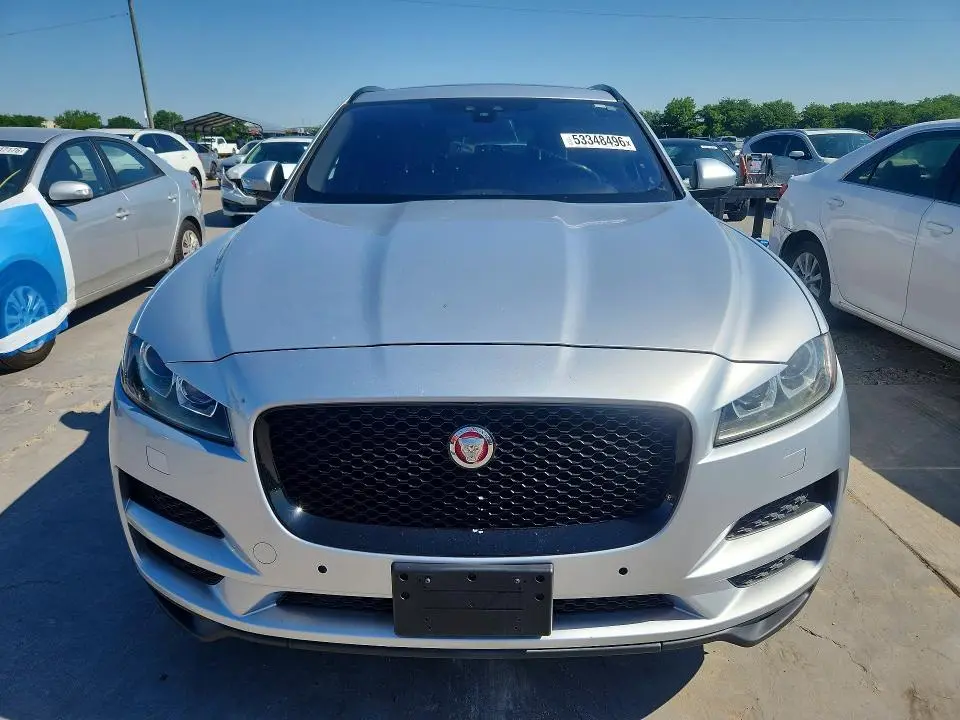 2018 JAGUAR F-PACE   