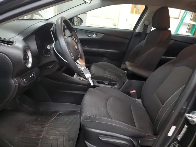 2019 KIA FORTE FE  