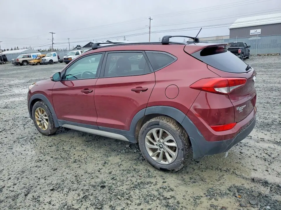 2017 HYUNDAI TUCSON SE  