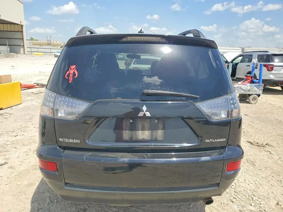 2013 MITSUBISHI OUTLANDER SE  