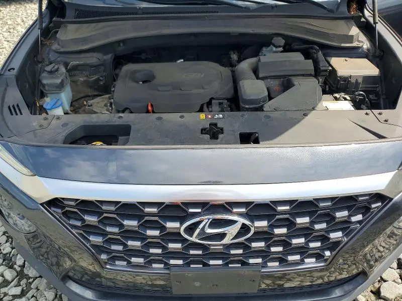 2020 HYUNDAI SANTA FE SE  