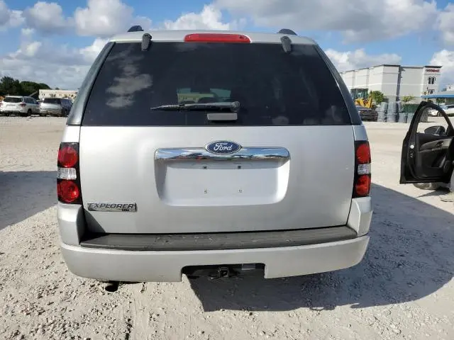 2010 FORD EXPLORER XLT  