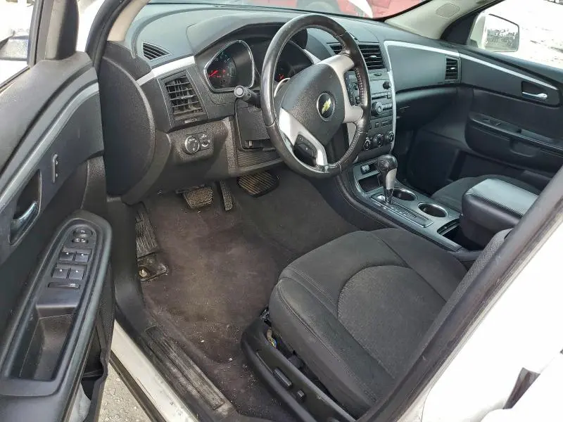 2012 CHEVROLET TRAVERSE LT  