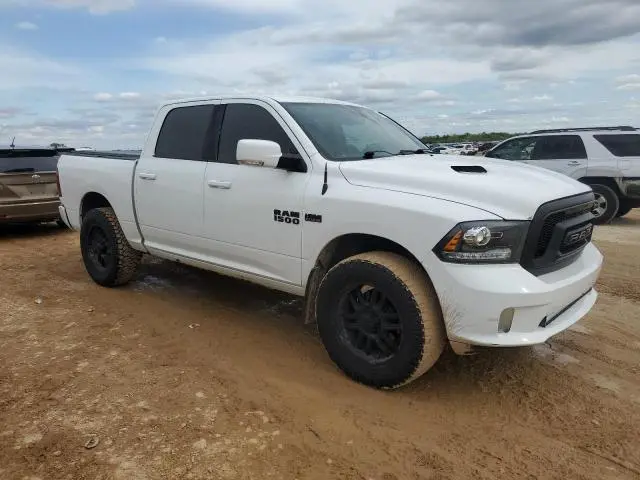 2015 RAM 1500 SPORT