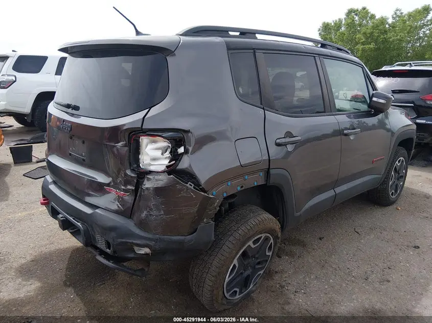2017 JEEP RENEGADE TRAILHAWK 4X4
