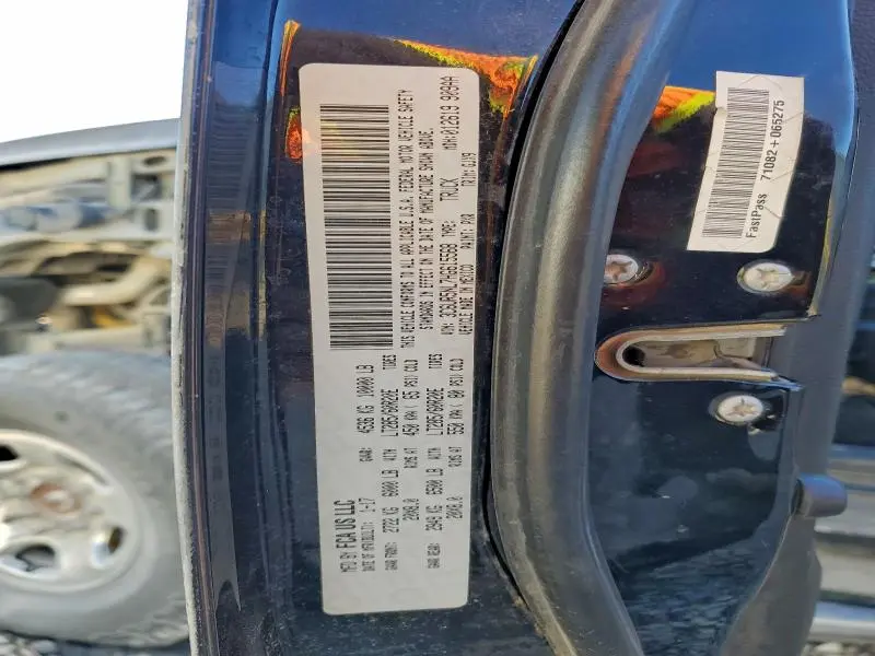 2017 RAM 2500 LARAMIE  