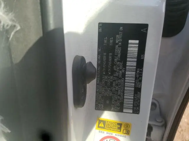 2016 TOYOTA HIGHLANDER XLE  