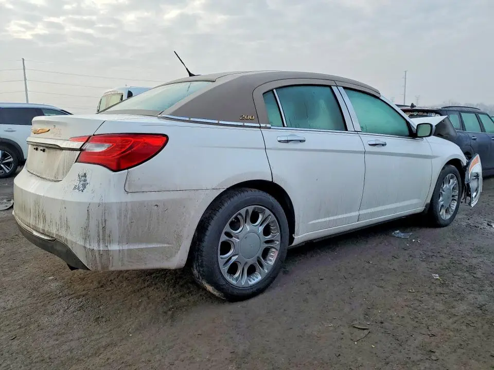 2011 CHRYSLER 200 LIMITED  