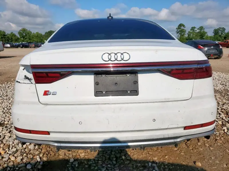2023 AUDI S8   