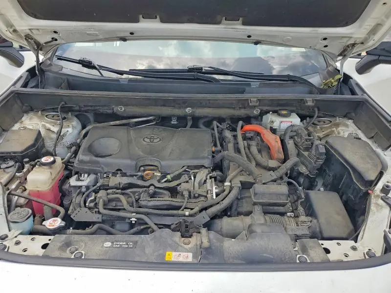 2019 TOYOTA RAV4 XSE  