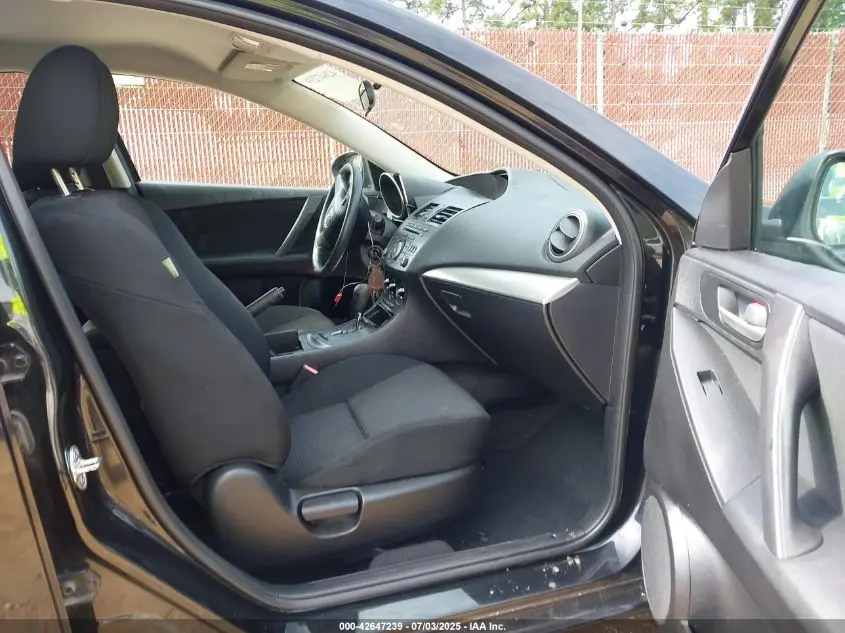 2013 MAZDA MAZDA3 I SV