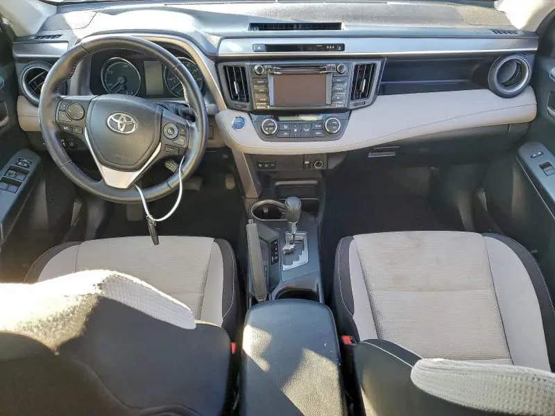 2017 TOYOTA RAV4 HV LE  