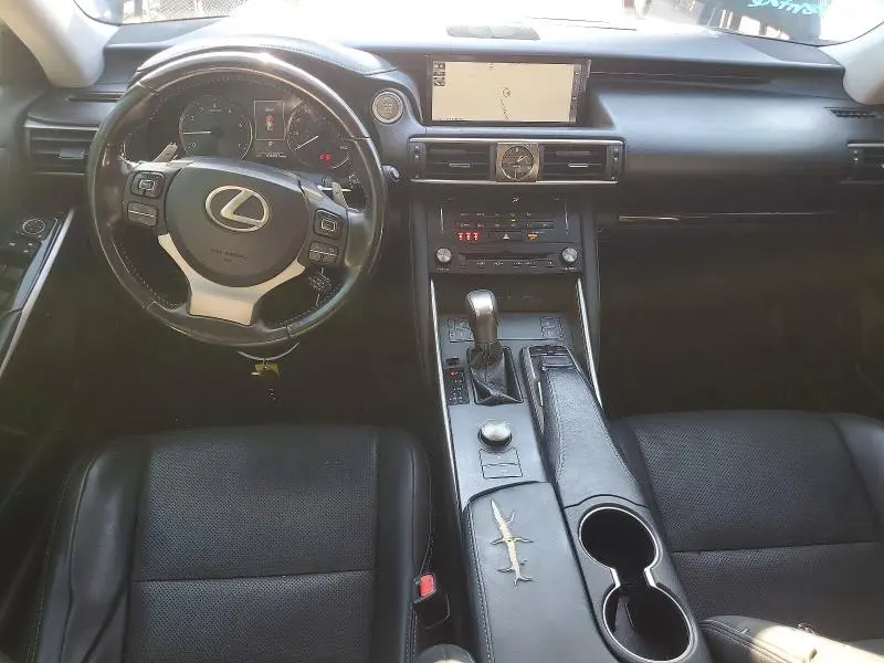2017 LEXUS IS 200T  