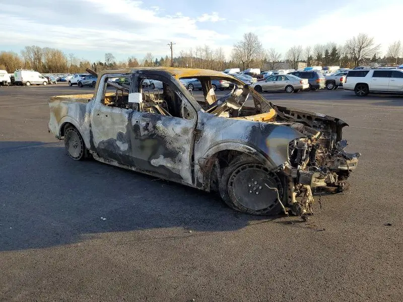 2025 FORD MAVERICK LOBO  