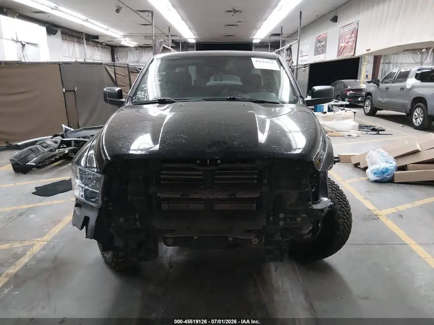 2022 RAM 1500 CLASSIC SLT  4X2 5'7 BOX