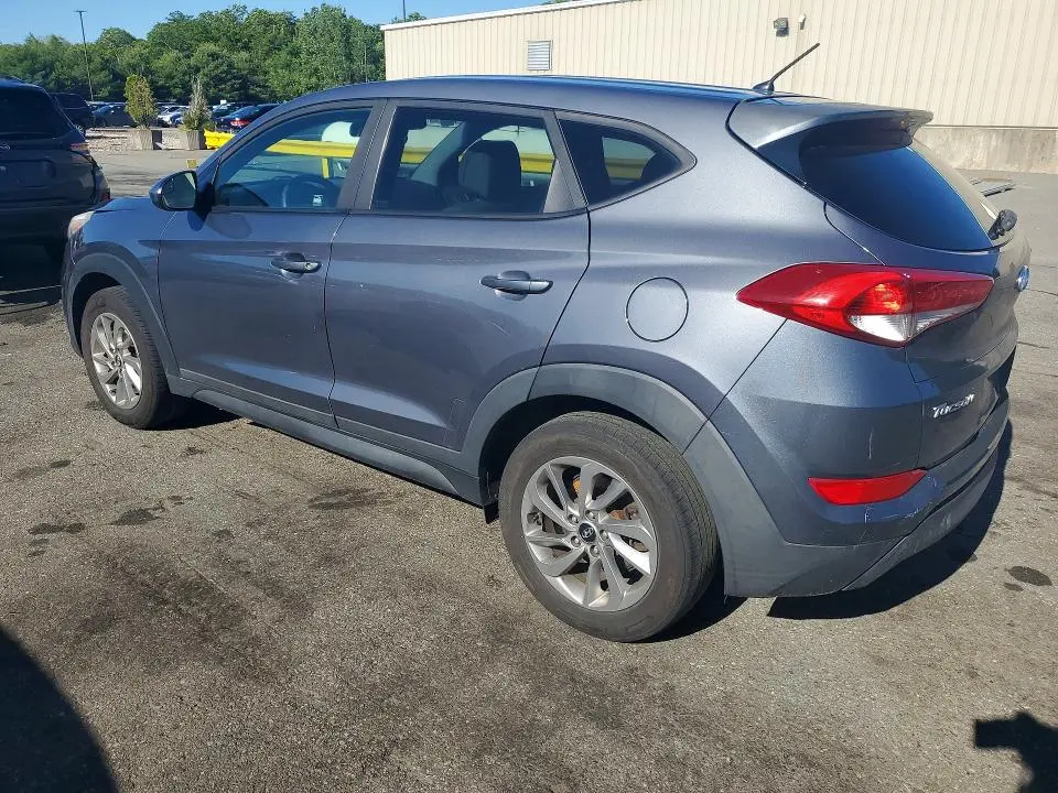 2018 HYUNDAI TUCSON SE  