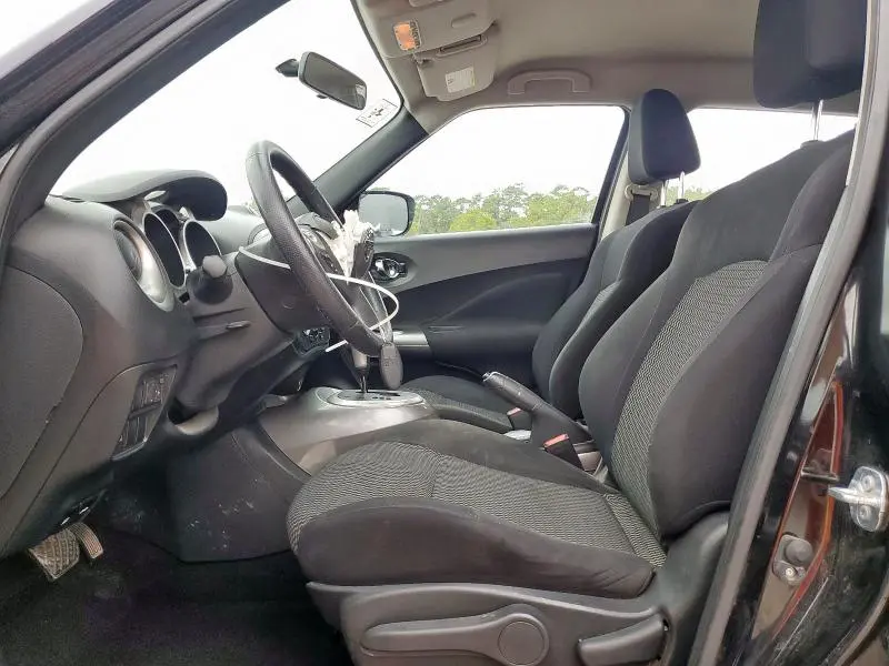 2015 NISSAN JUKE S  