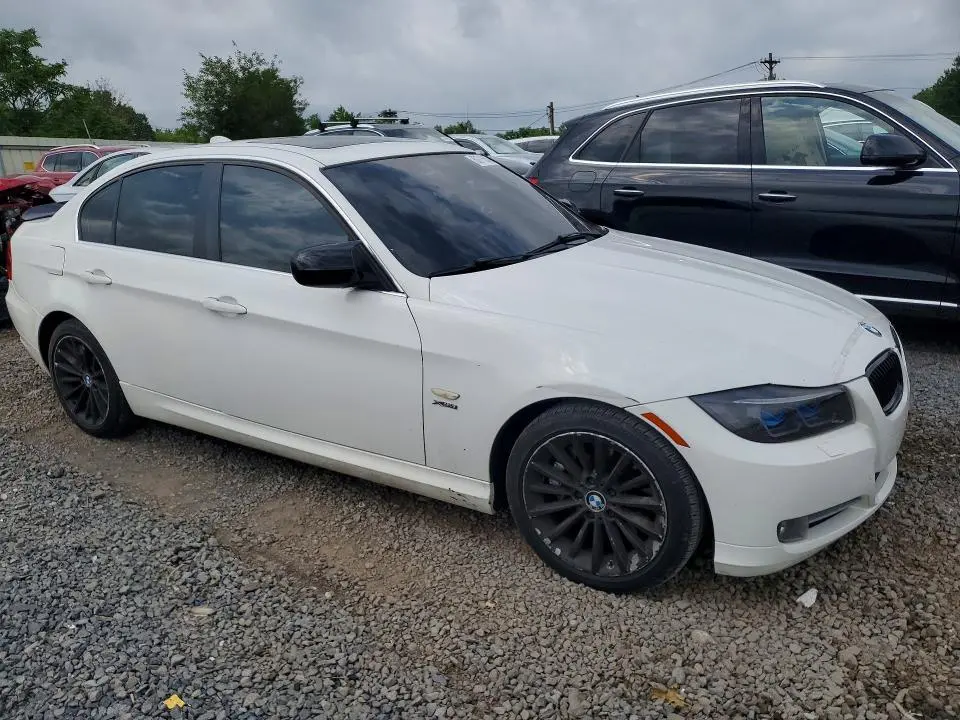 2011 BMW 335 XI  