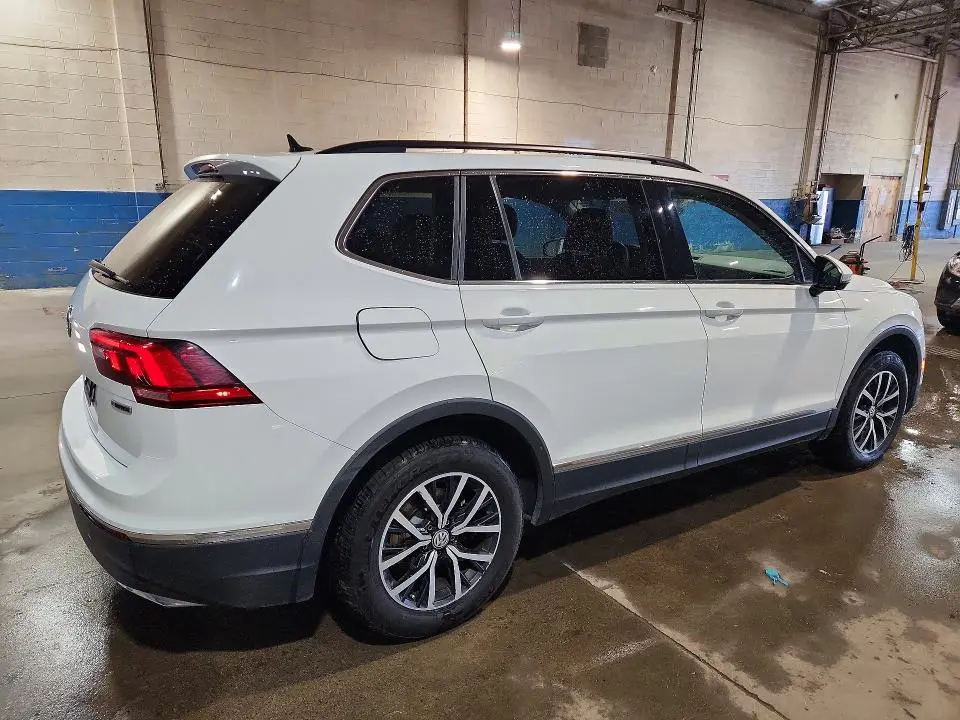 2021 VOLKSWAGEN TIGUAN SE  