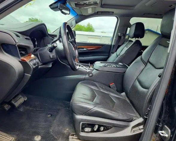 2016 CADILLAC ESCALADE LUXURY  