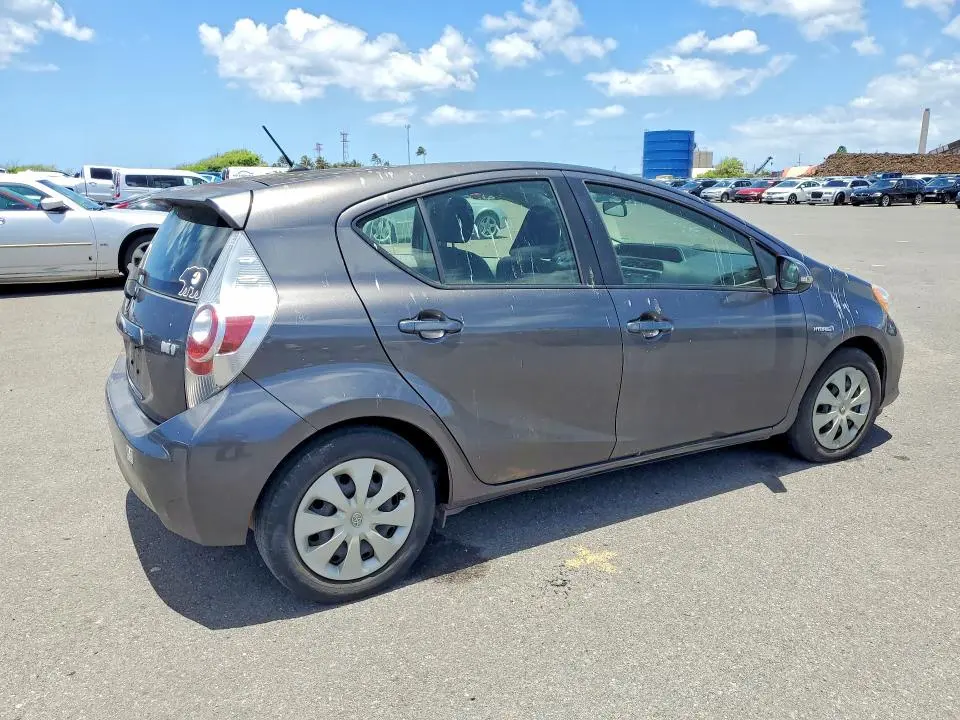 2014 TOYOTA PRIUS C TWO  