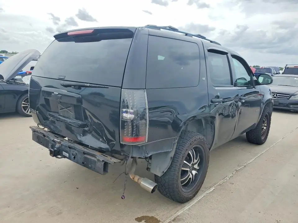 2011 CHEVROLET TAHOE C1500 LT  