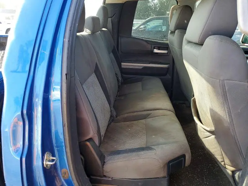 2017 TOYOTA TUNDRA SR5  