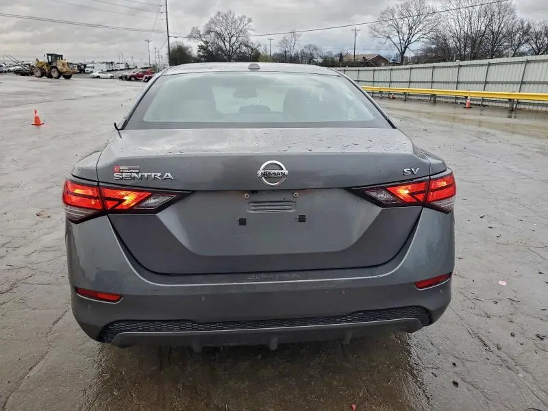 2021 NISSAN SENTRA SV  