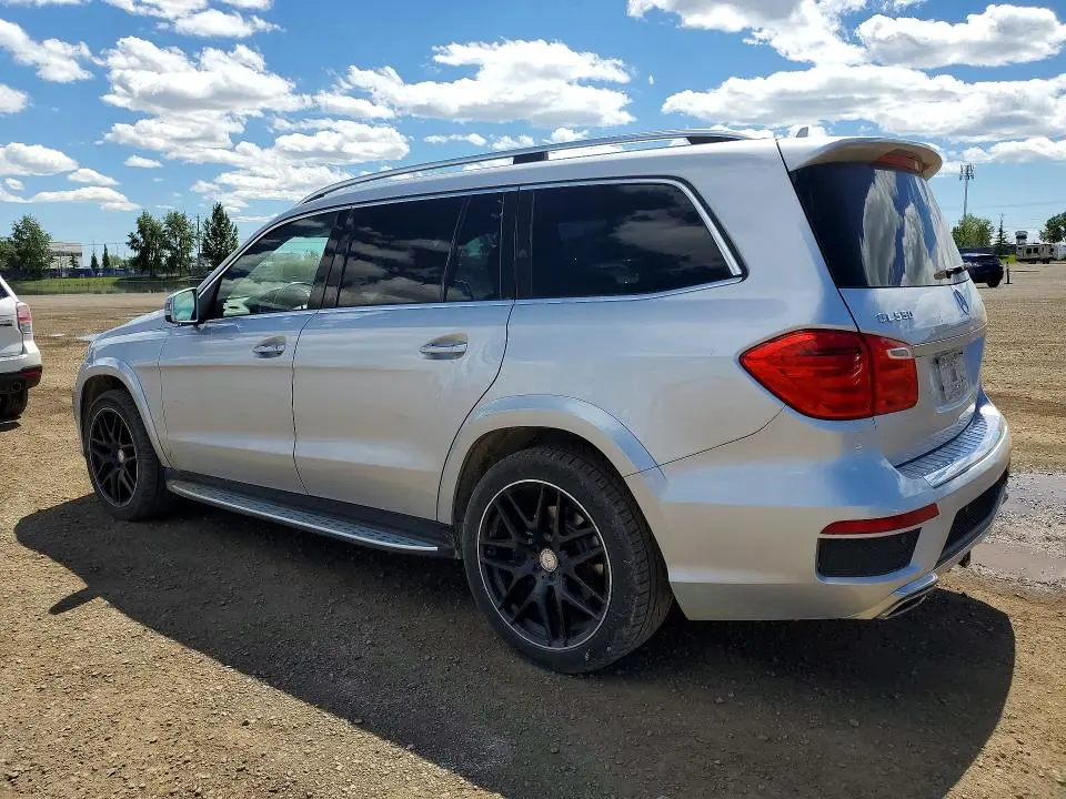 2015 MERCEDES-BENZ GL 550 4MATIC  