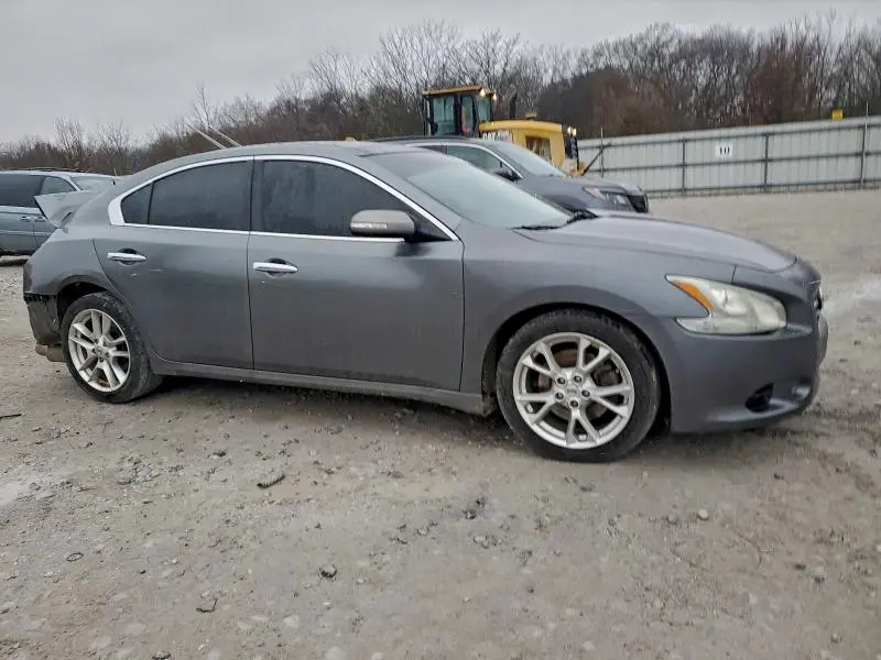 2014 NISSAN MAXIMA S  