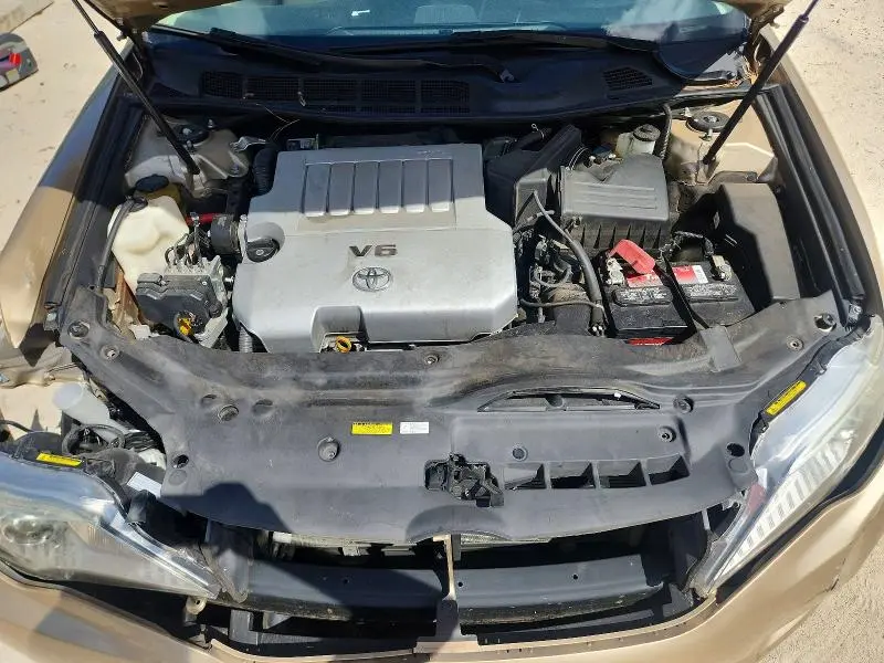 2011 TOYOTA AVALON LIMITED  