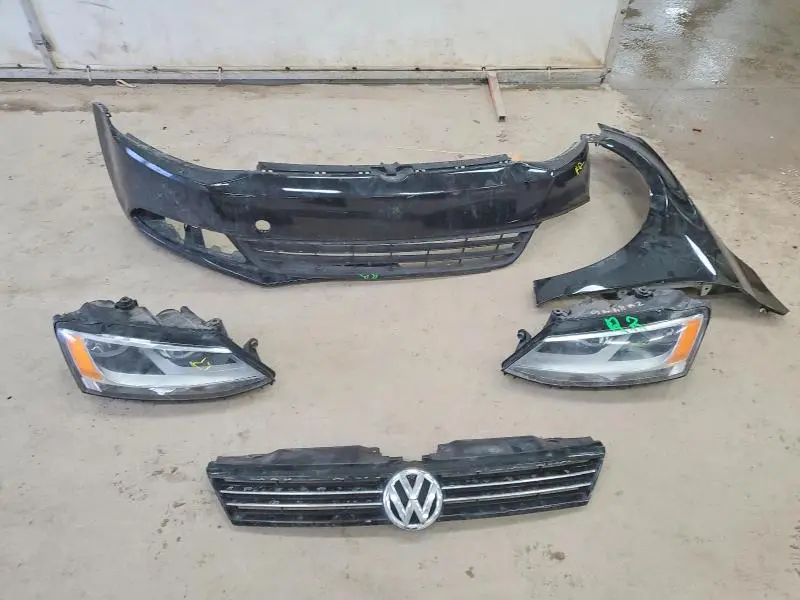 2013 VOLKSWAGEN JETTA SEL  
