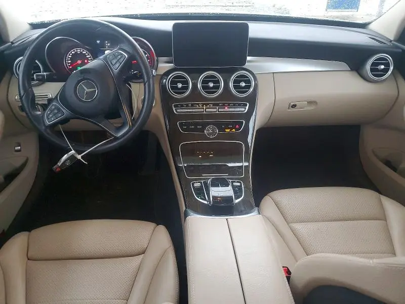 2018 MERCEDES-BENZ C 300  