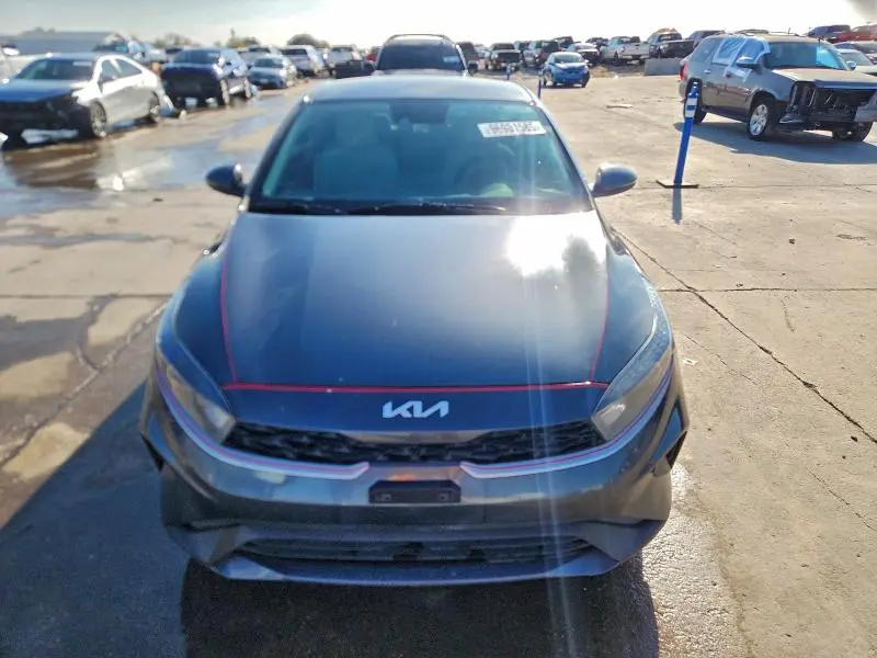 2022 KIA FORTE FE  