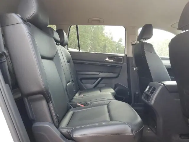 2018 VOLKSWAGEN ATLAS SE  