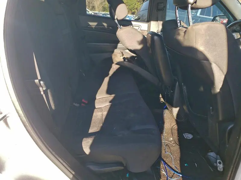 2011 JEEP GRAND CHEROKEE LAREDO  