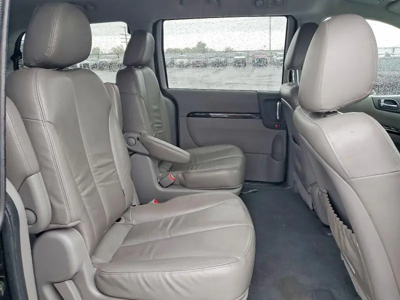 2014 KIA SEDONA EX  