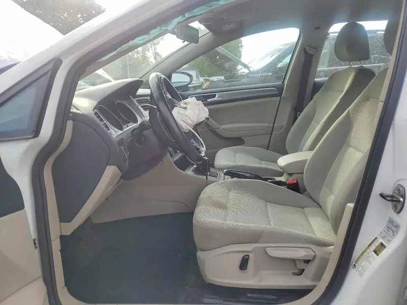 2016 VOLKSWAGEN GOLF S  