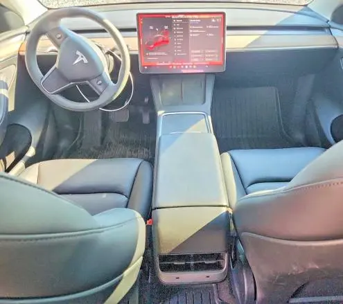 2025 TESLA MODEL Y   