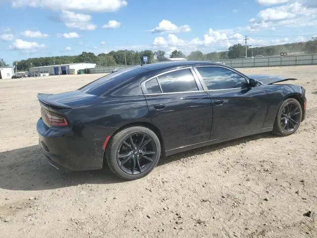 2017 DODGE CHARGER SE  